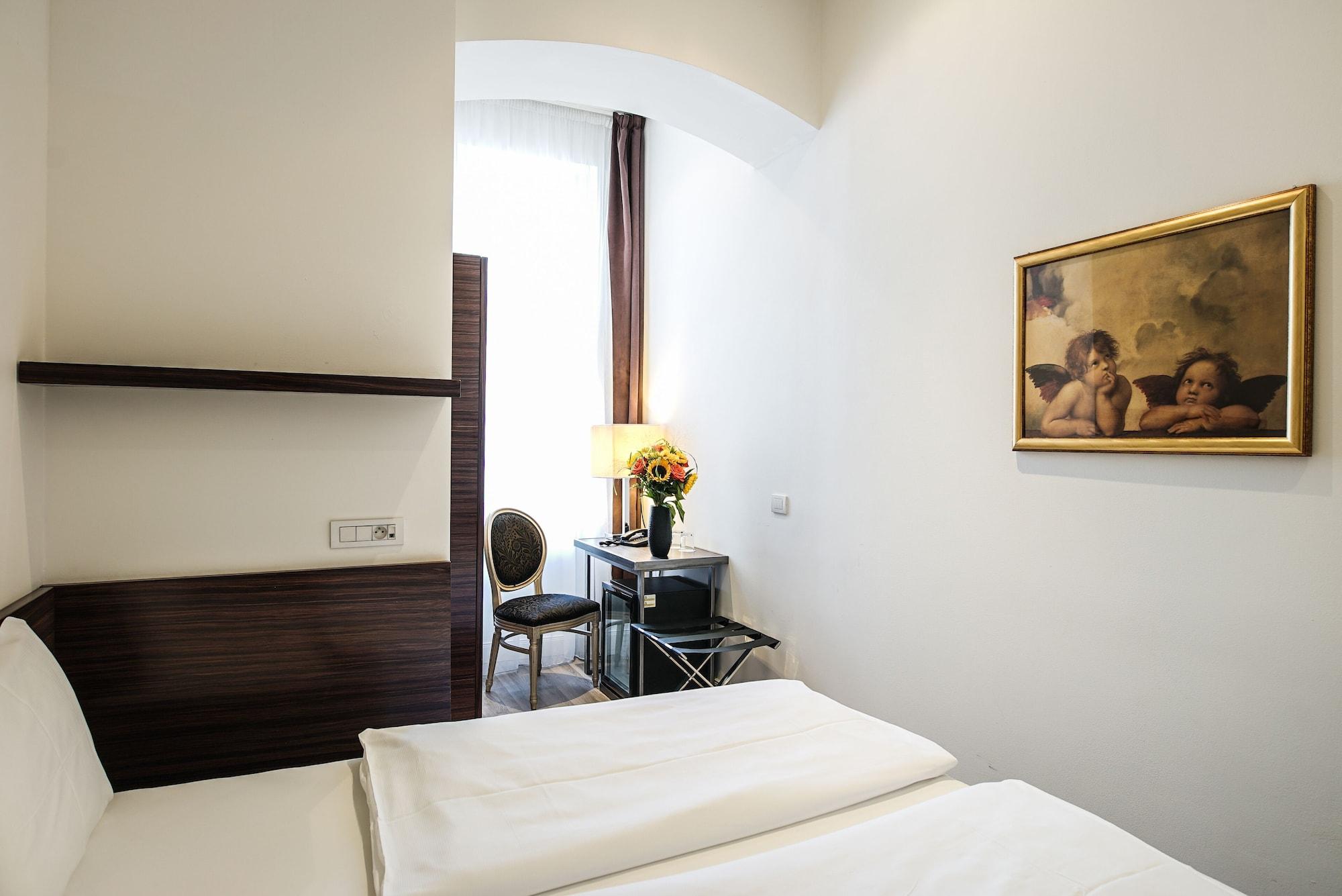 Hotel Assenzio Prague Ngoại thất bức ảnh