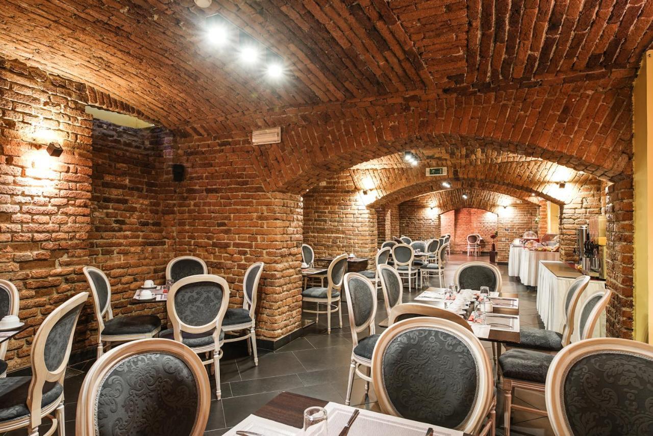 Hotel Assenzio Prague Ngoại thất bức ảnh