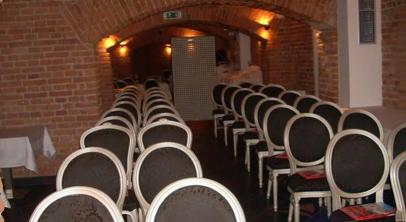 Hotel Assenzio Prague Ngoại thất bức ảnh
